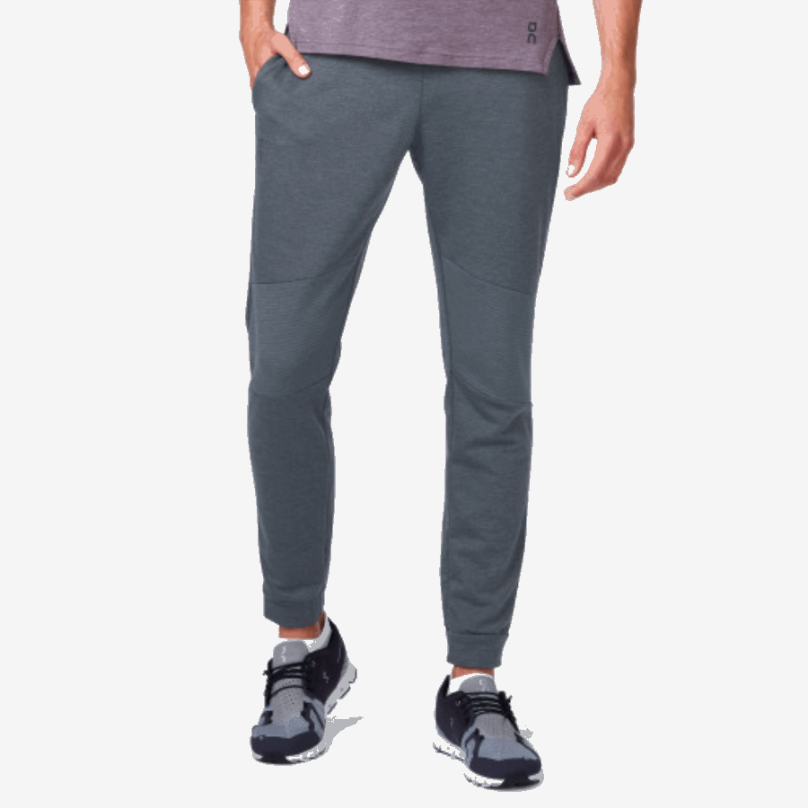 En La Sombra De Los Pantalones De Chándal Corriendo