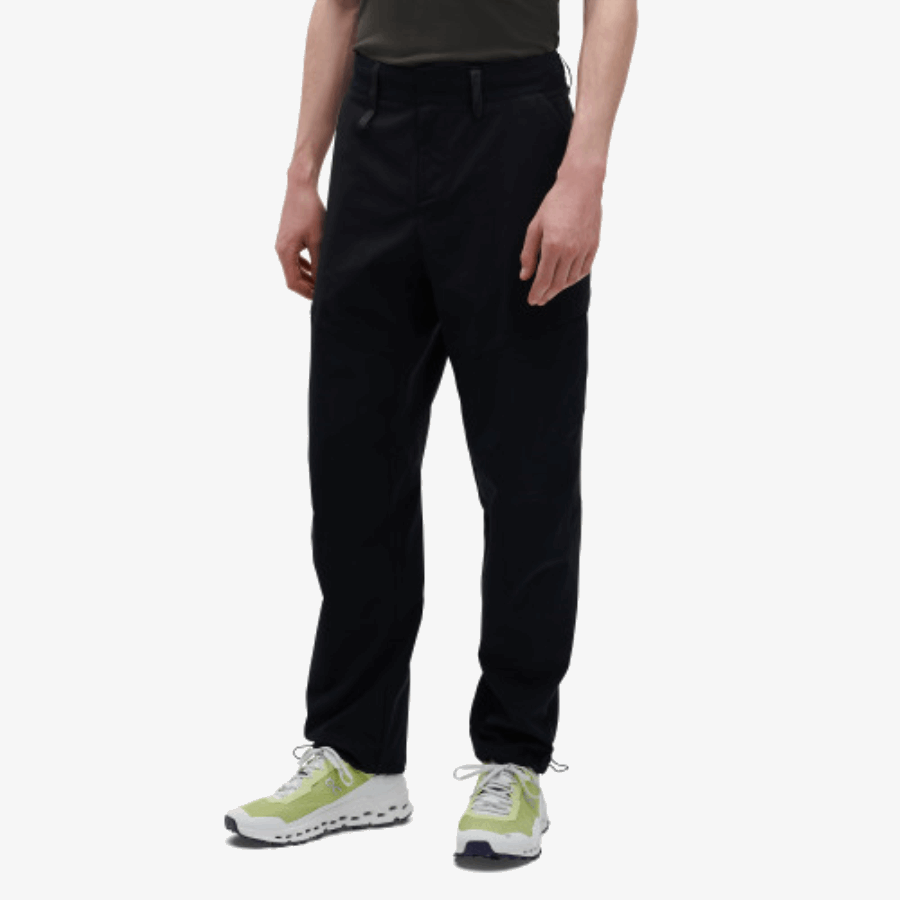 On Running Explorer Pantalones Hombres Negro